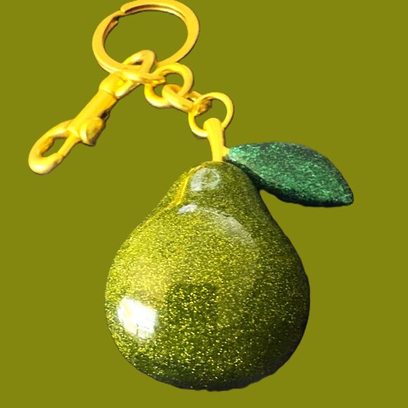 Elegant Green Large Pear Bag Charm/Key Chain with Gold Hardware NWOT - Picture 10 of 10